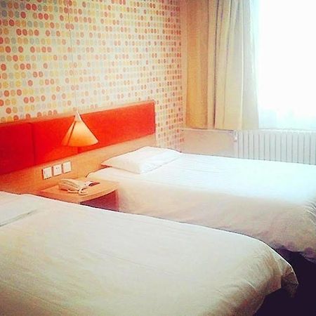Home Inn Hongjialou Buitenkant foto